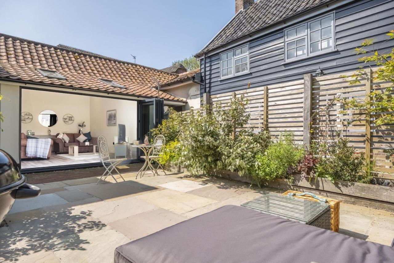 The Clockhouse Villa North Lopham Exterior photo